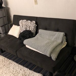 Black Futon